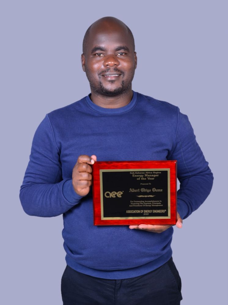 Moi University&rsquo;s Alumnus scoops Energy Manager of the Year Award